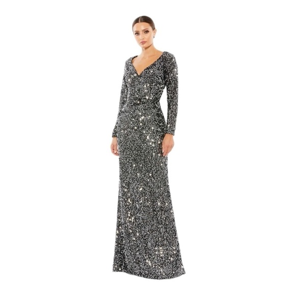 Mac Duggal Metallic V-Neck Gown in Black/Silver NWT - Picture 1 of 8